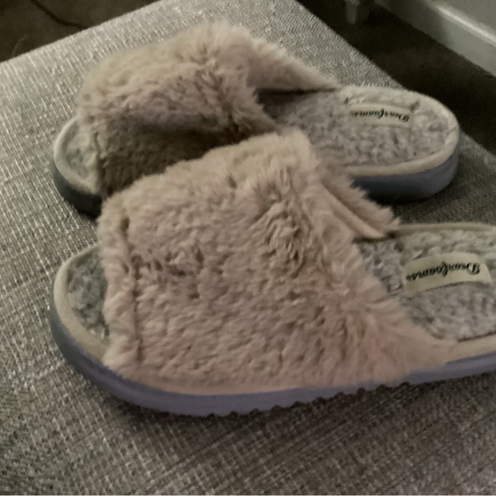 Dream Pairs Cream Cozy Slippers Plush Open-Toe - Picture 2 of 5